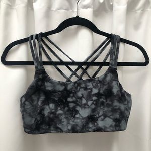 Athleta tie dye strappy sports bra
